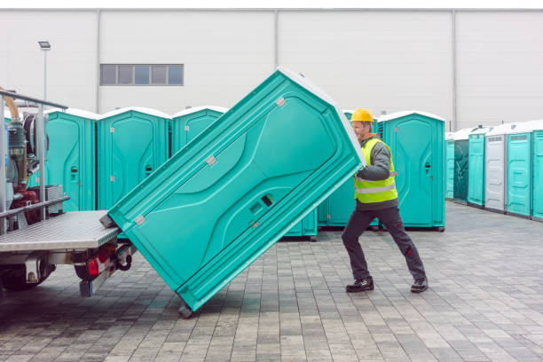 Porta potty delivery and setup in West Carrollton, OH